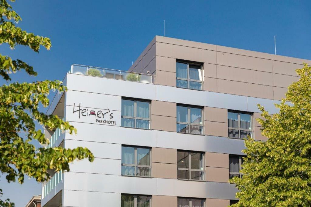 Heiner'S Parkhotel Gelsenkirchen Buitenkant foto